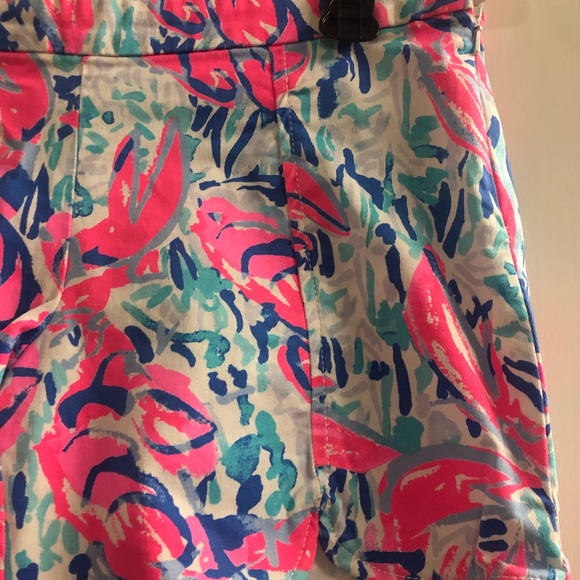 Lilly Pulitzer Shorts - Picture 2 of 6